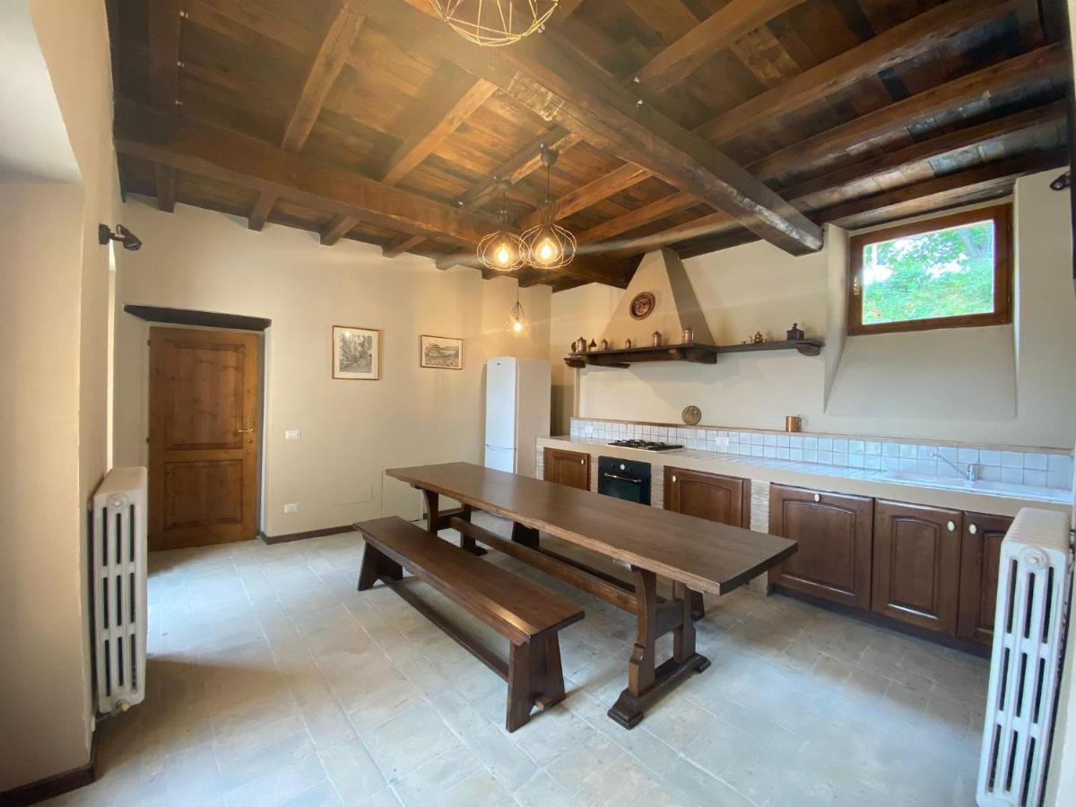ホテル Casale San Sabino スポレート エクステリア 写真