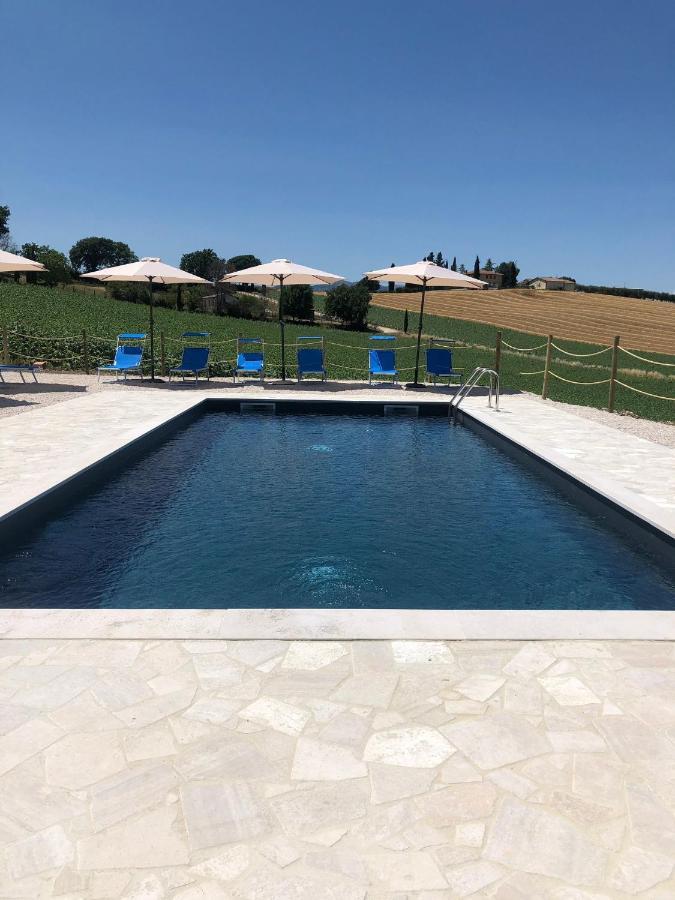 ホテル Casale San Sabino スポレート エクステリア 写真
